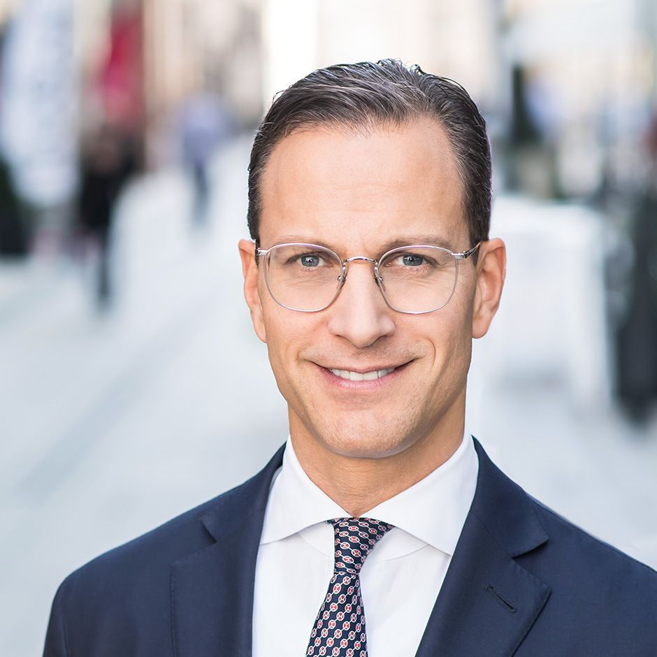 Dr. Michael Bernhardt